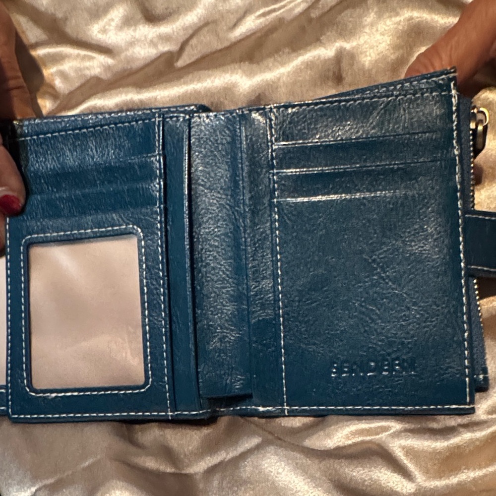 Teal Sendefn Leather Wallet with Sunflower Accent - Picture 2 of 5